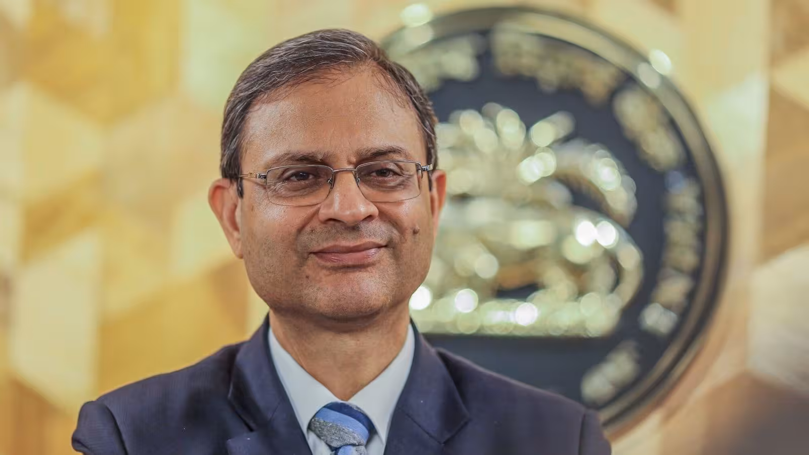 RBI MPC रेपो रेट: अचानक क्यों नहीं बदली ब्याज दर, क्या छिपा है इस फैसले के पीछे?